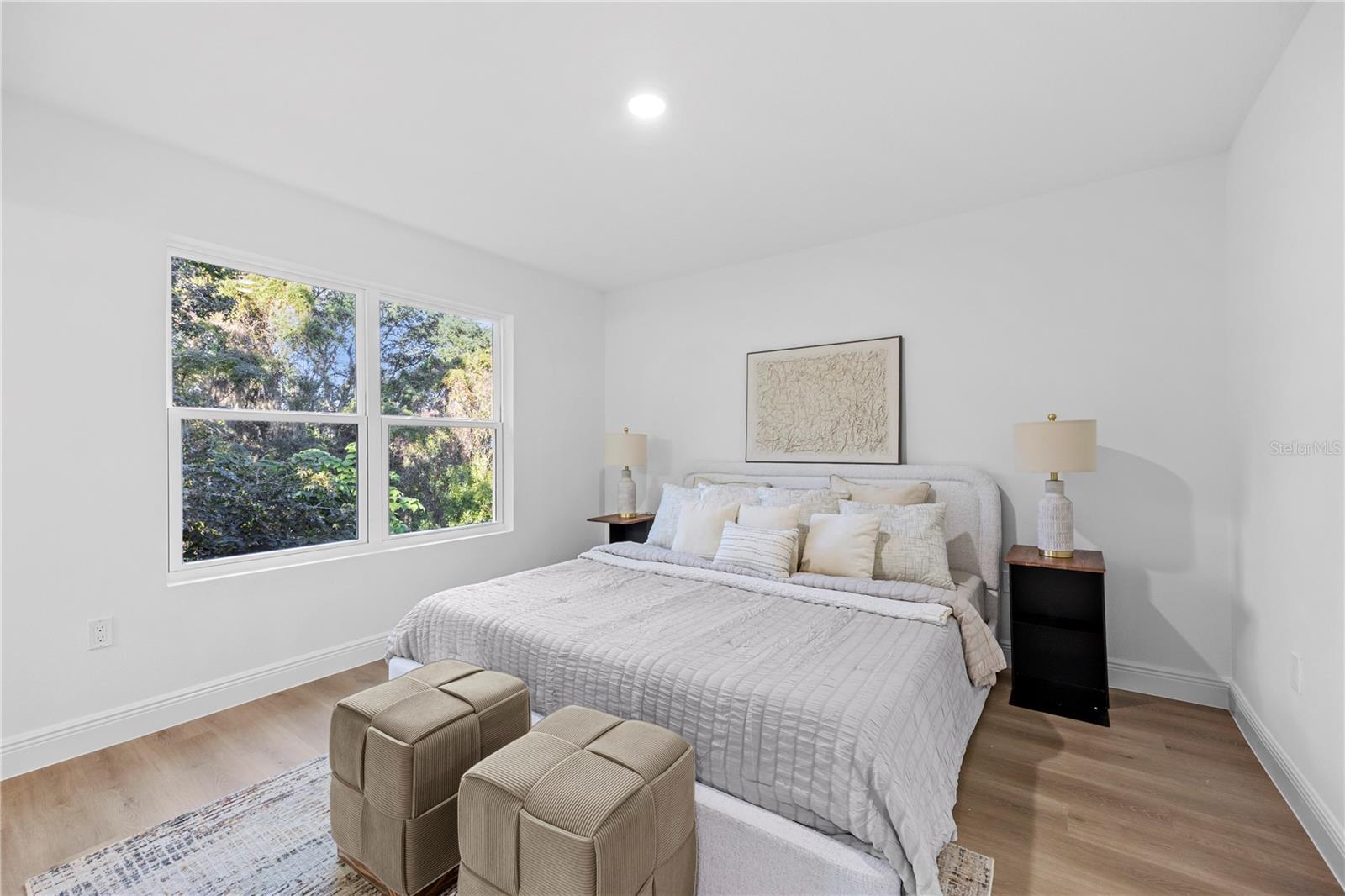 RIVER RIDGE - Residential