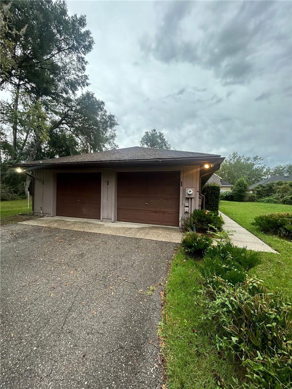 Photo of 4035 NW 37th Drive, Gainesville, FL 32606 (MLS # GC535222)