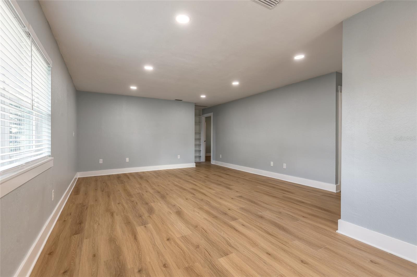 1935 FERN PALM DRIVE