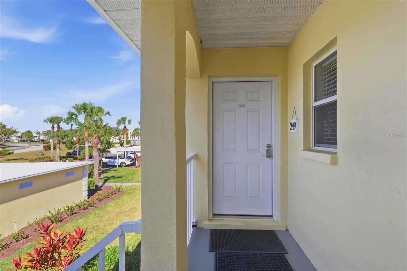 414 CERROMAR CIRCLE S 249, VENICE, FL, 34293 1 414 CERROMAR CIRCLE S 249