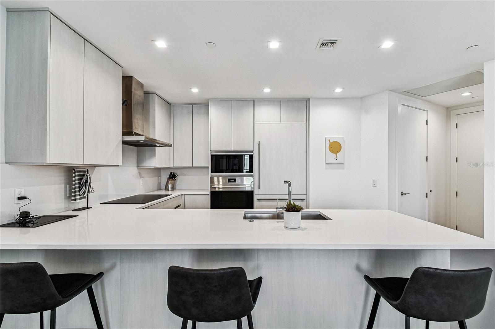 MARINA POINTE EAST A CONDOMINIUM - Residential