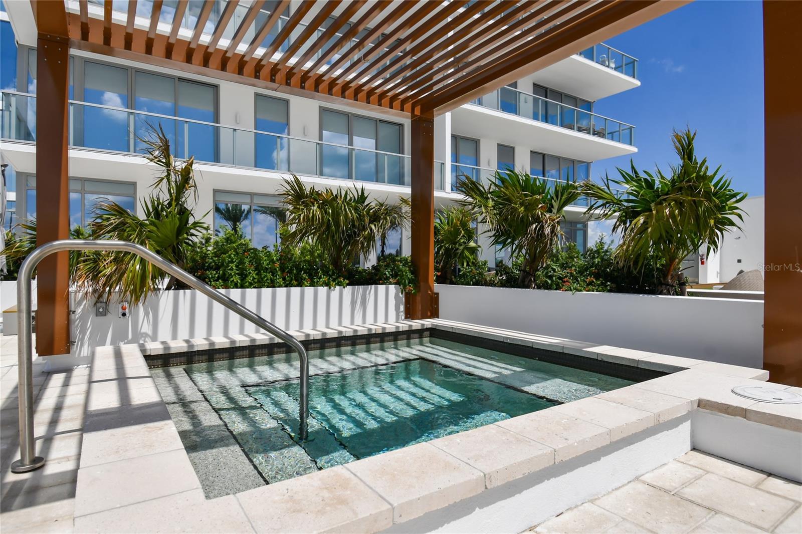 MARINA POINTE EAST A CONDOMINIUM - Residential