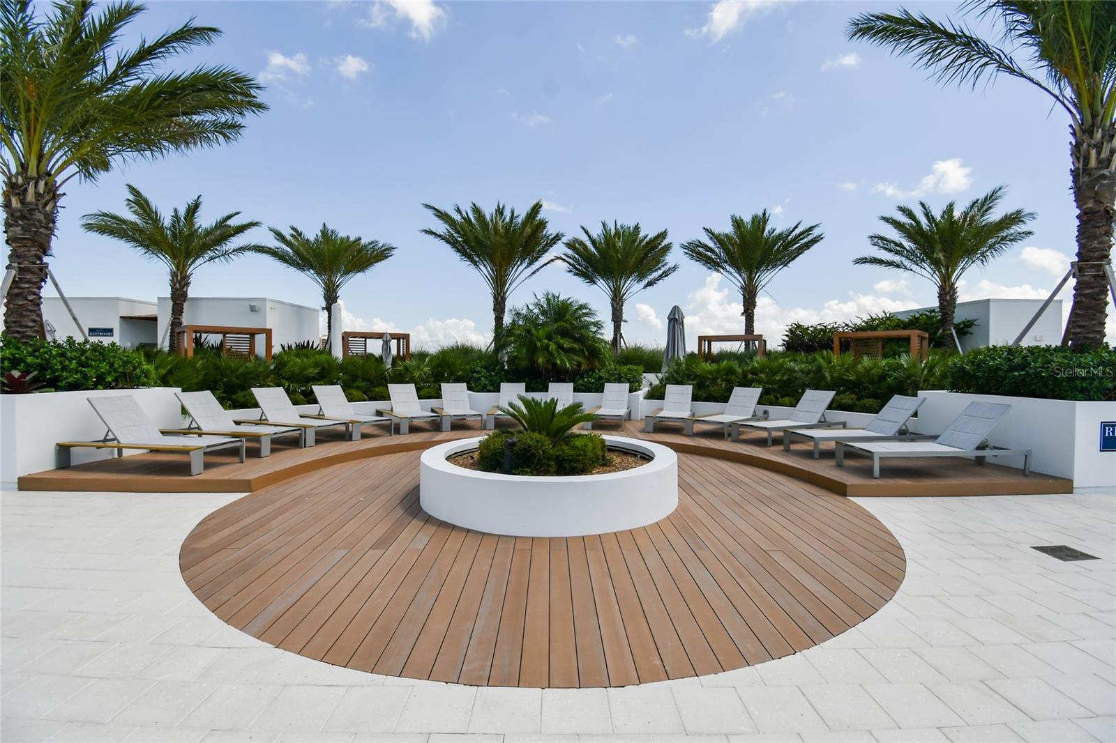 MARINA POINTE EAST A CONDOMINIUM - Residential