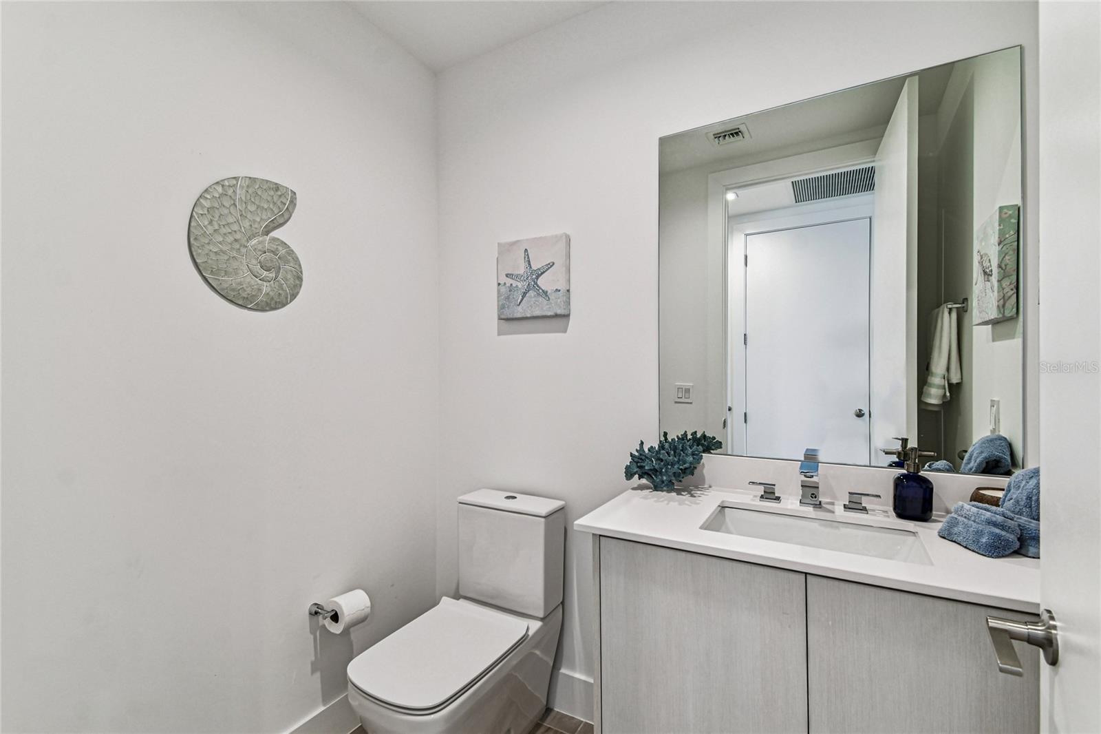 MARINA POINTE EAST A CONDOMINIUM - Residential