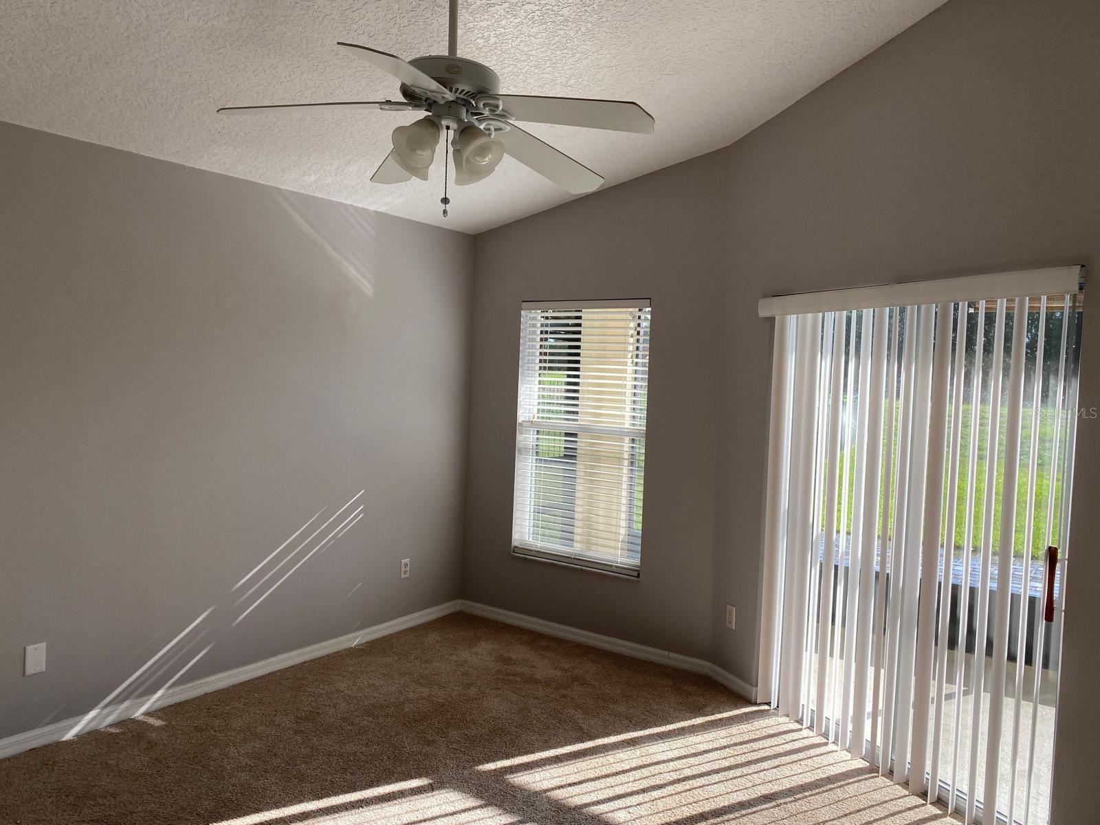 STONEYBROOK WEST 44/134 - Residential Lease