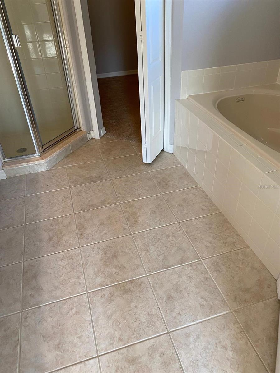 STONEYBROOK WEST 44/134 - Residential Lease