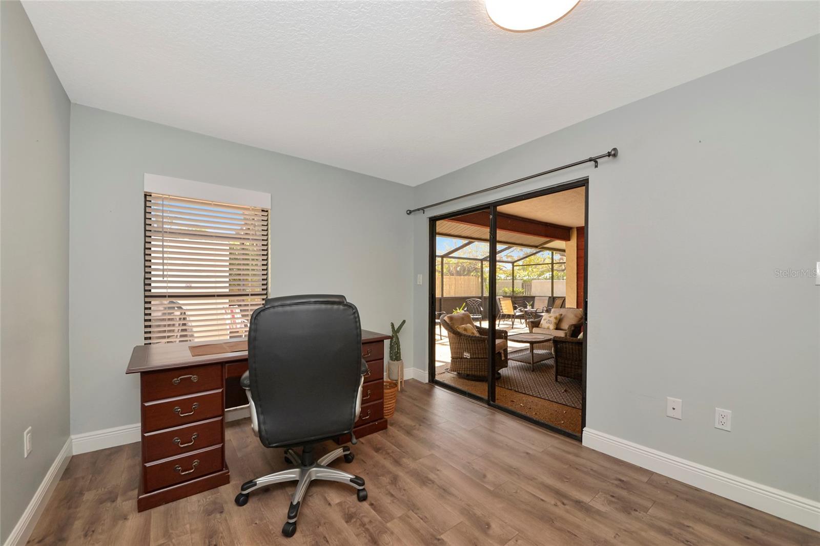 OAK FOREST VILLAS - Residential