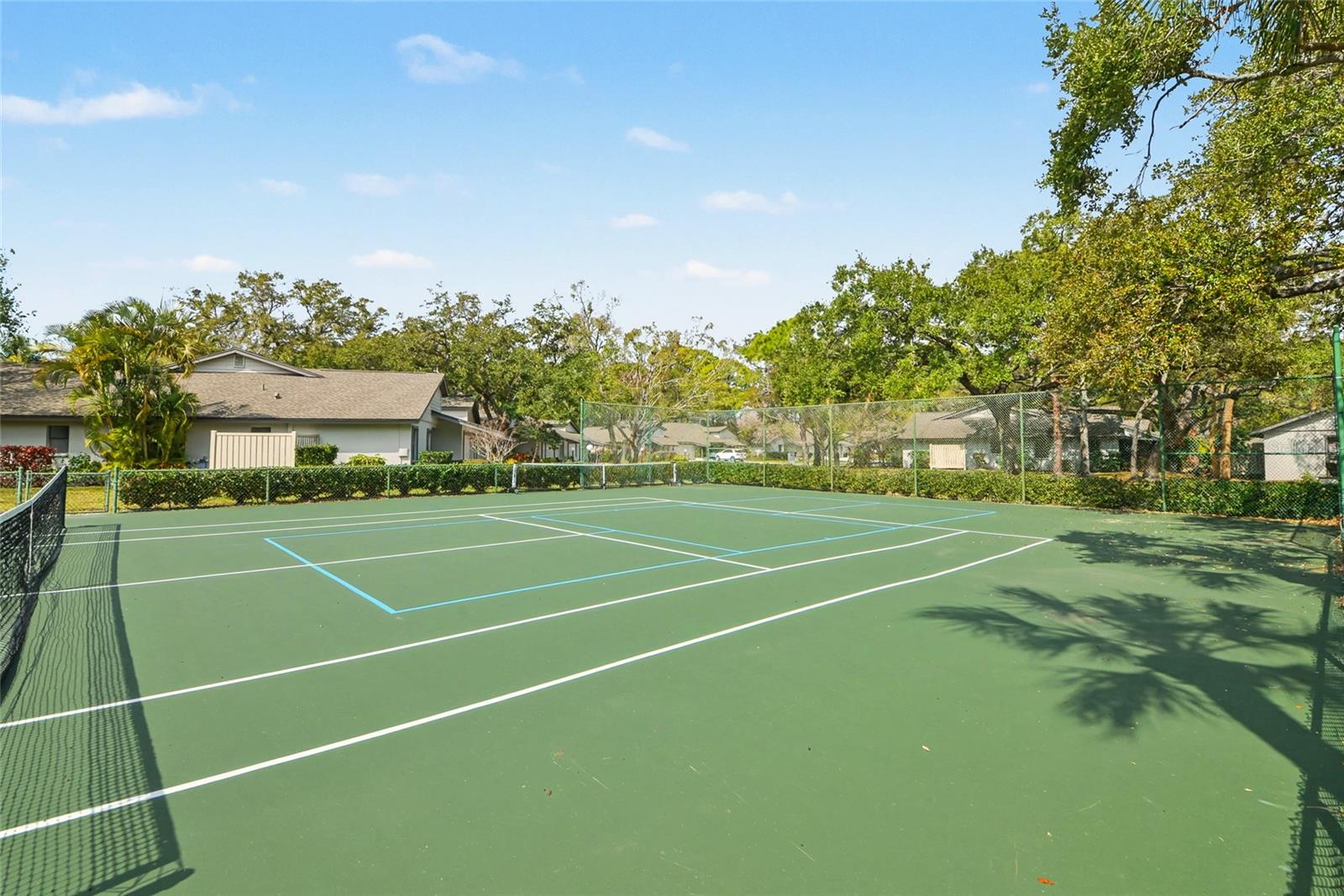 OAK FOREST VILLAS - Residential