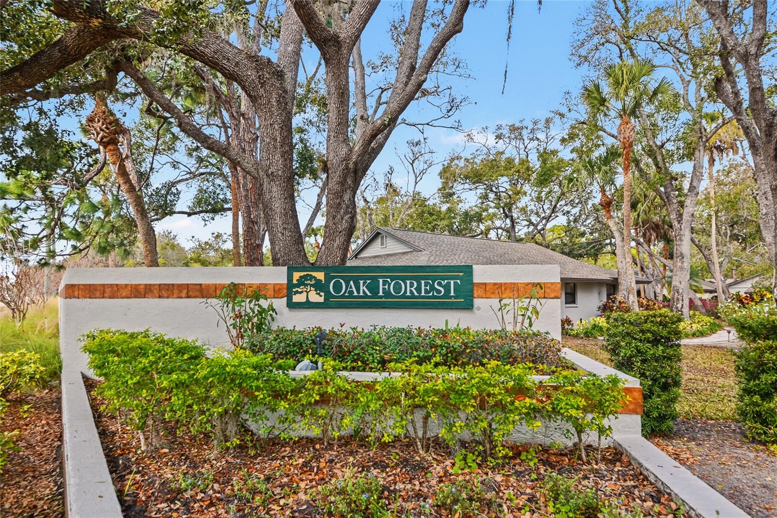 OAK FOREST VILLAS - Residential