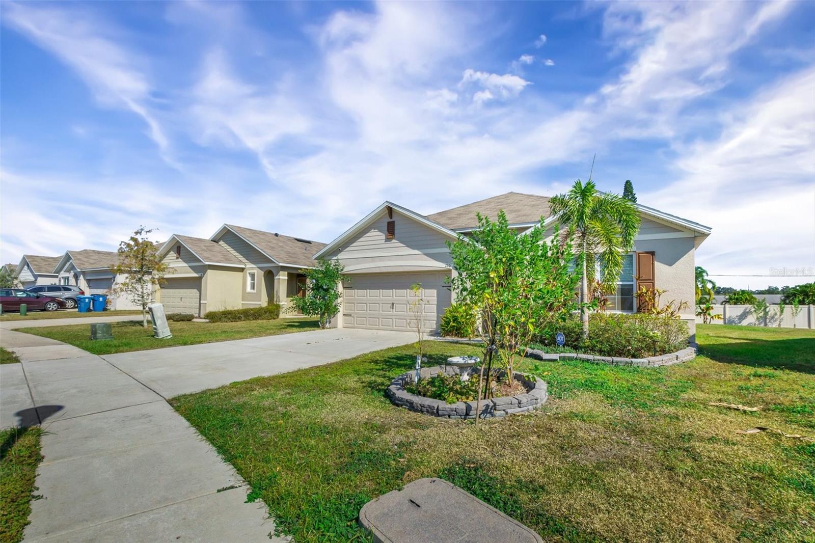 SQUIRES GROVE - Residential