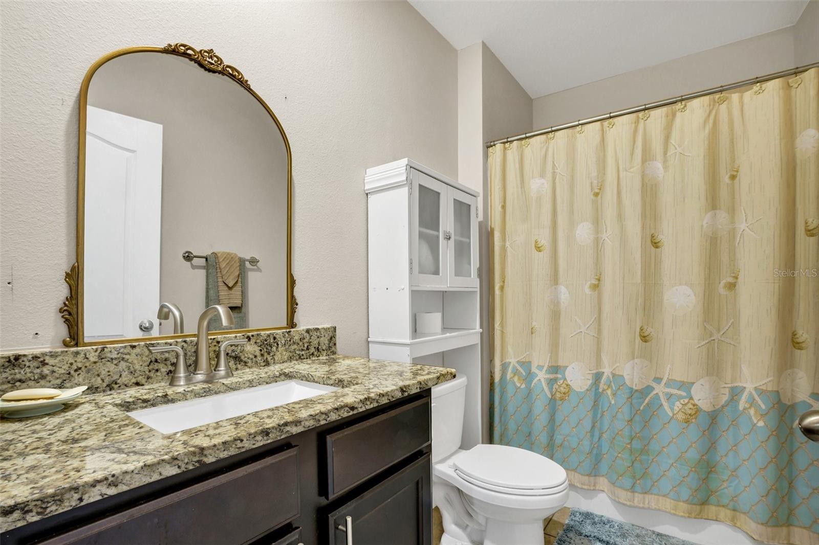 SQUIRES GROVE - Residential