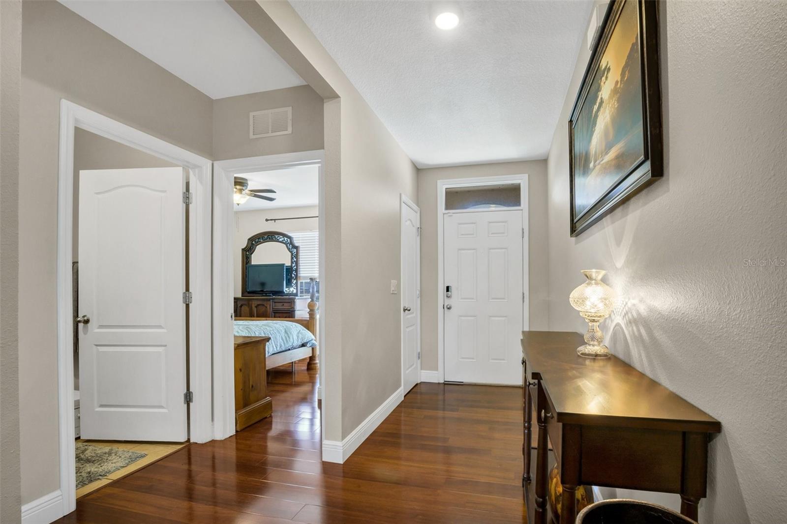 SQUIRES GROVE - Residential