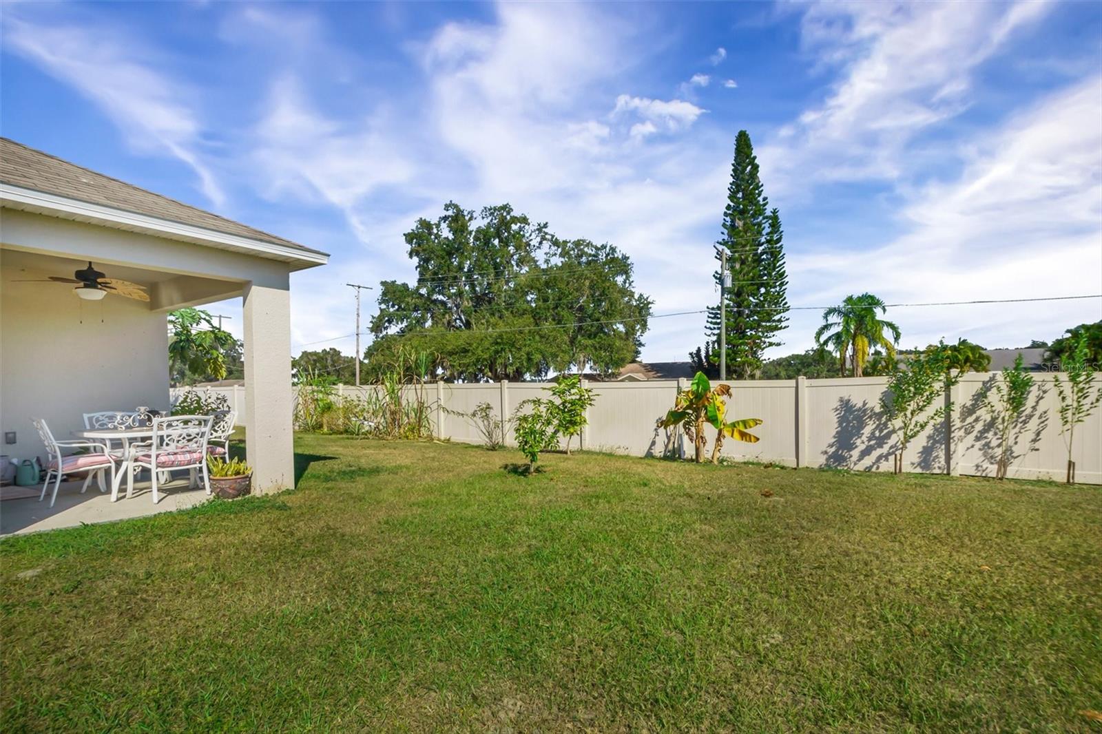 SQUIRES GROVE - Residential