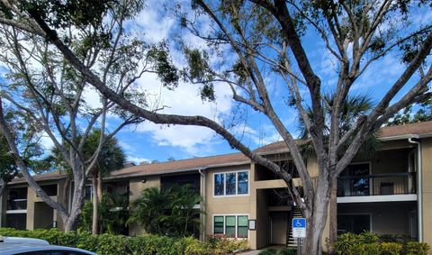 Photo of 4028 Crockers Lake Boulevard #18, Sarasota, FL 34238 (MLS # A4676285)