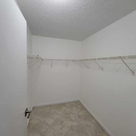 VINTAGE GRAND - Residential