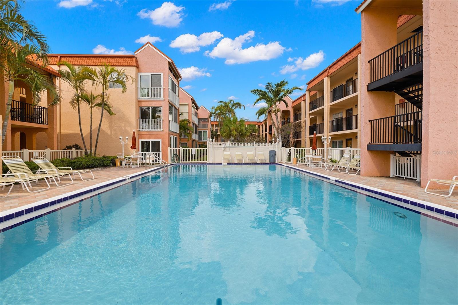 BOCA SHORES CONDO - Residential