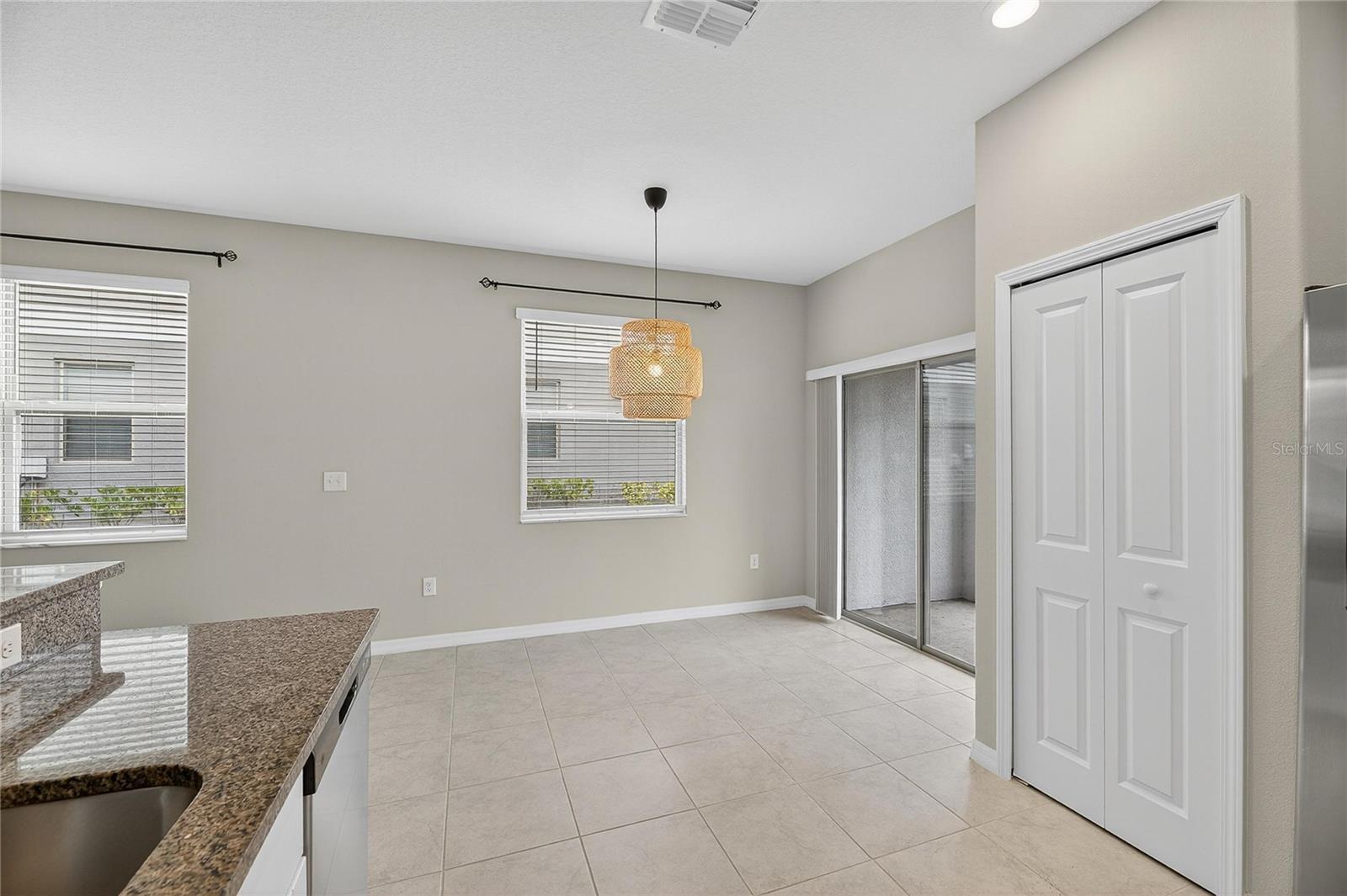 CYPRESS CRK PCL K PH 3 - Residential Lease