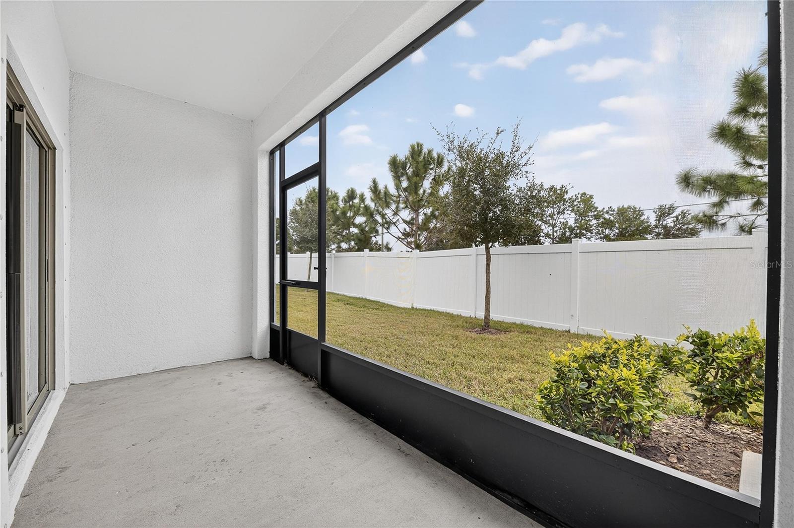 CYPRESS CRK PCL K PH 3 - Residential Lease