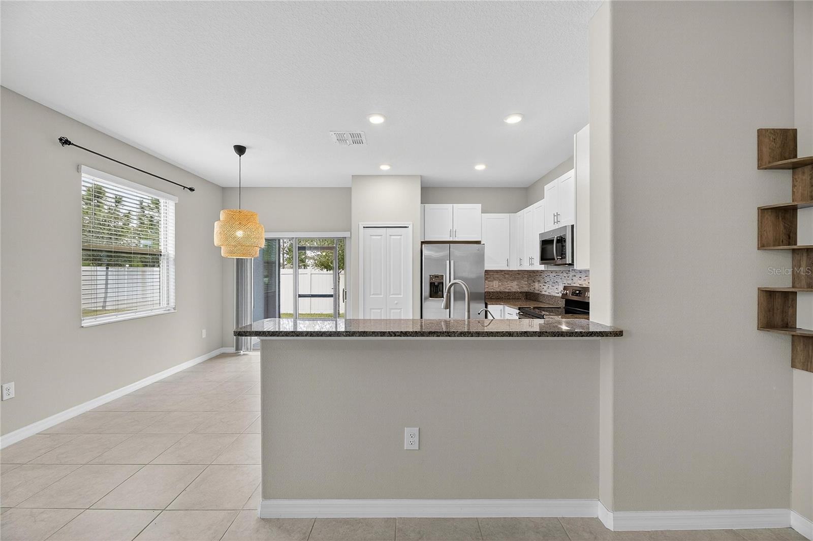 CYPRESS CRK PCL K PH 3 - Residential Lease