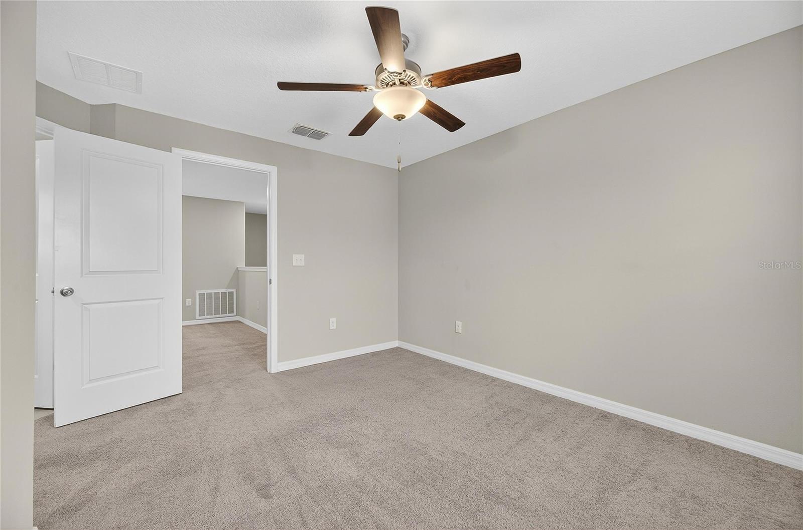 CYPRESS CRK PCL K PH 3 - Residential Lease