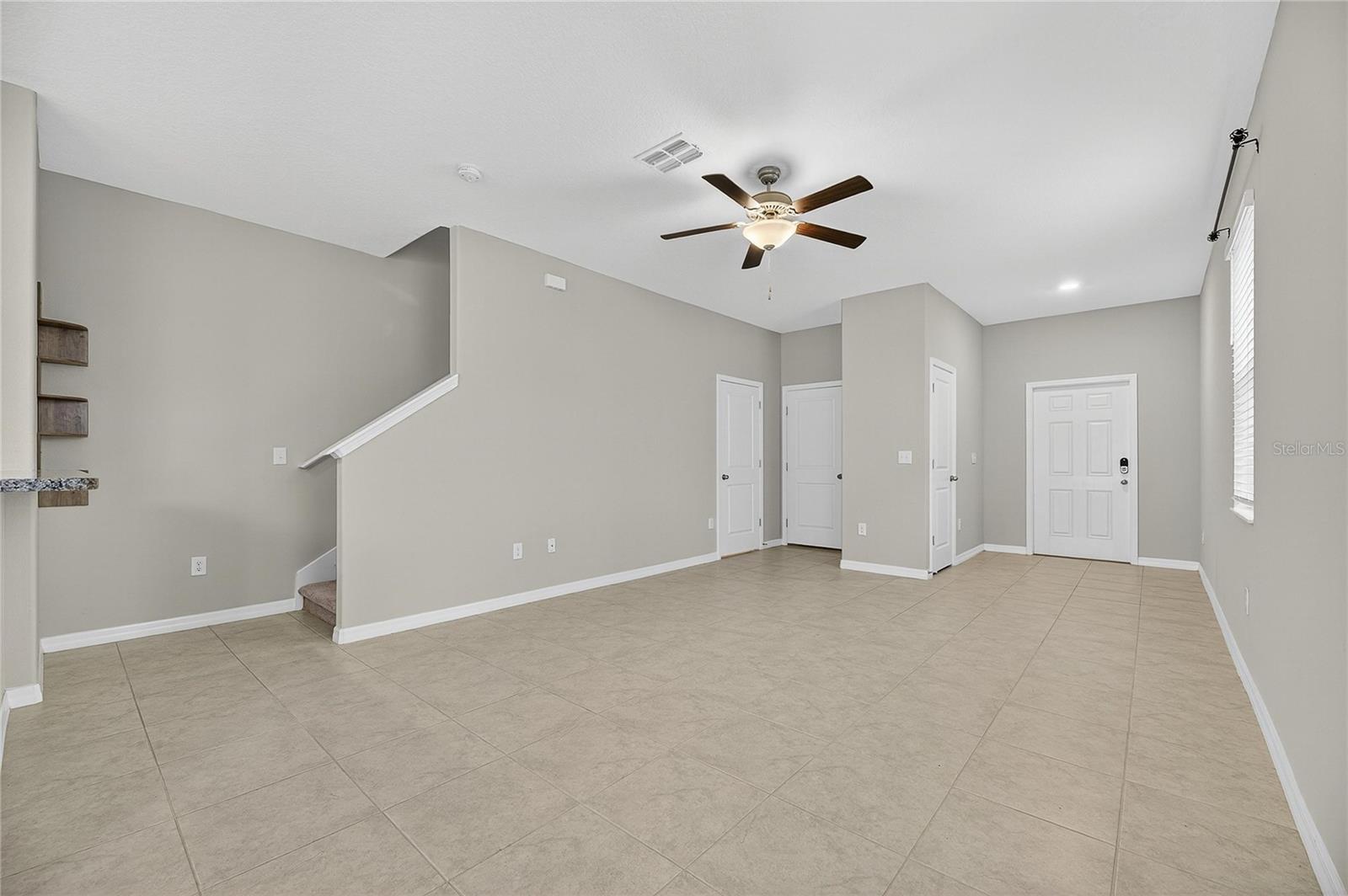 CYPRESS CRK PCL K PH 3 - Residential Lease