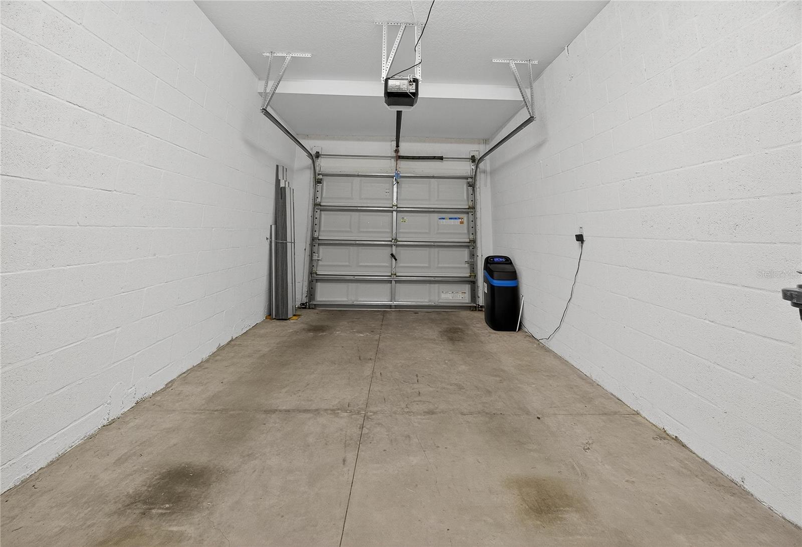 CYPRESS CRK PCL K PH 3 - Residential Lease