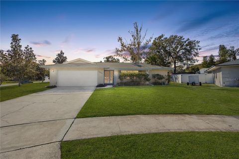 A home in CASSELBERRY