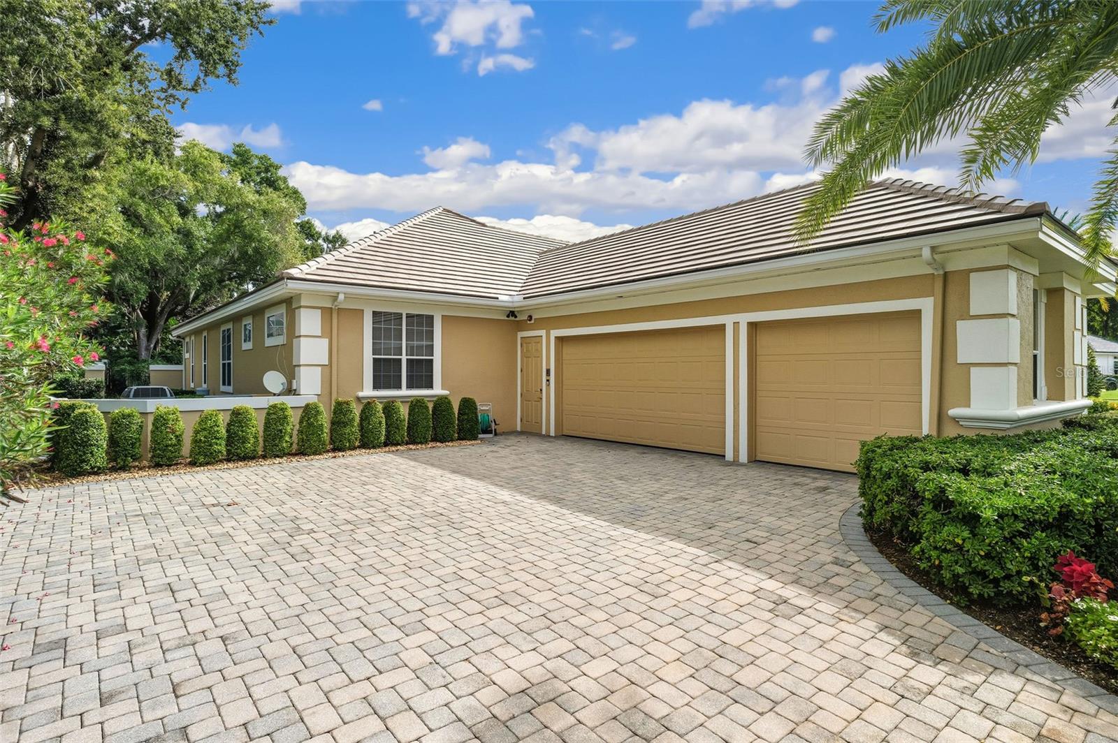 522 SPRING CLUB DRIVE