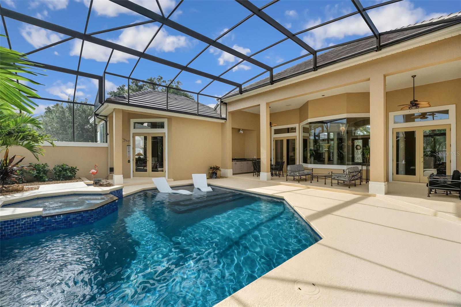 522 SPRING CLUB DRIVE
