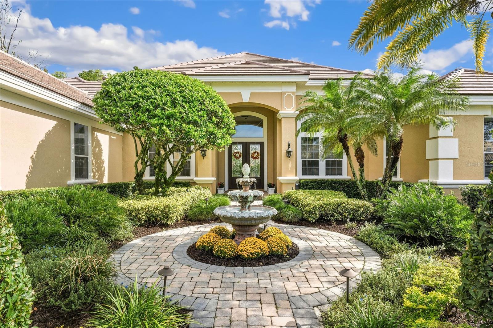 522 SPRING CLUB DRIVE