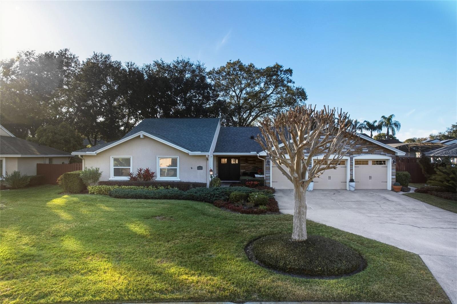 ORANGE TREE COUNTRY CLUB - Residential