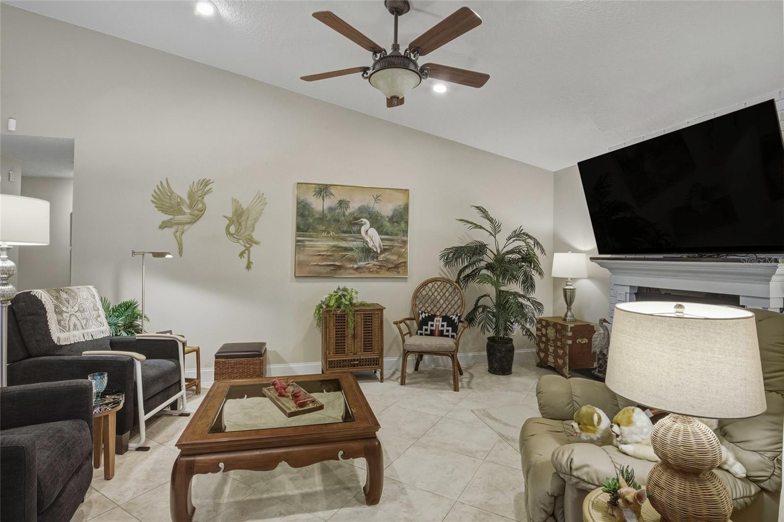 ORANGE TREE COUNTRY CLUB - Residential