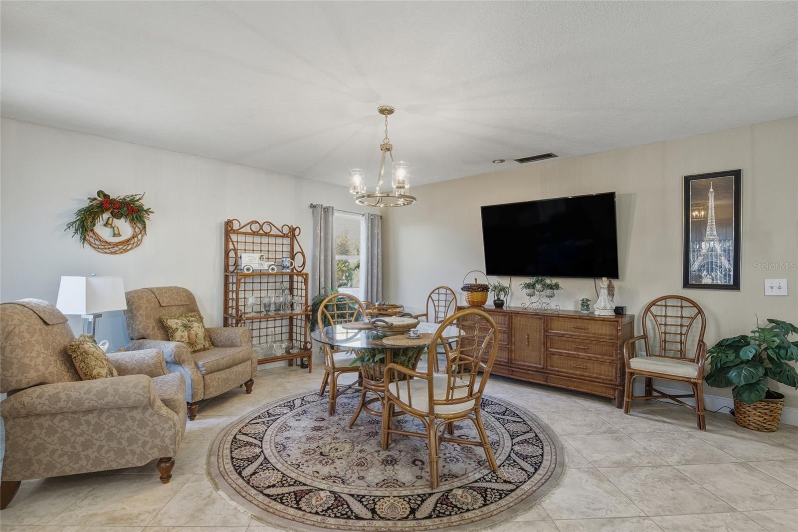 ORANGE TREE COUNTRY CLUB - Residential