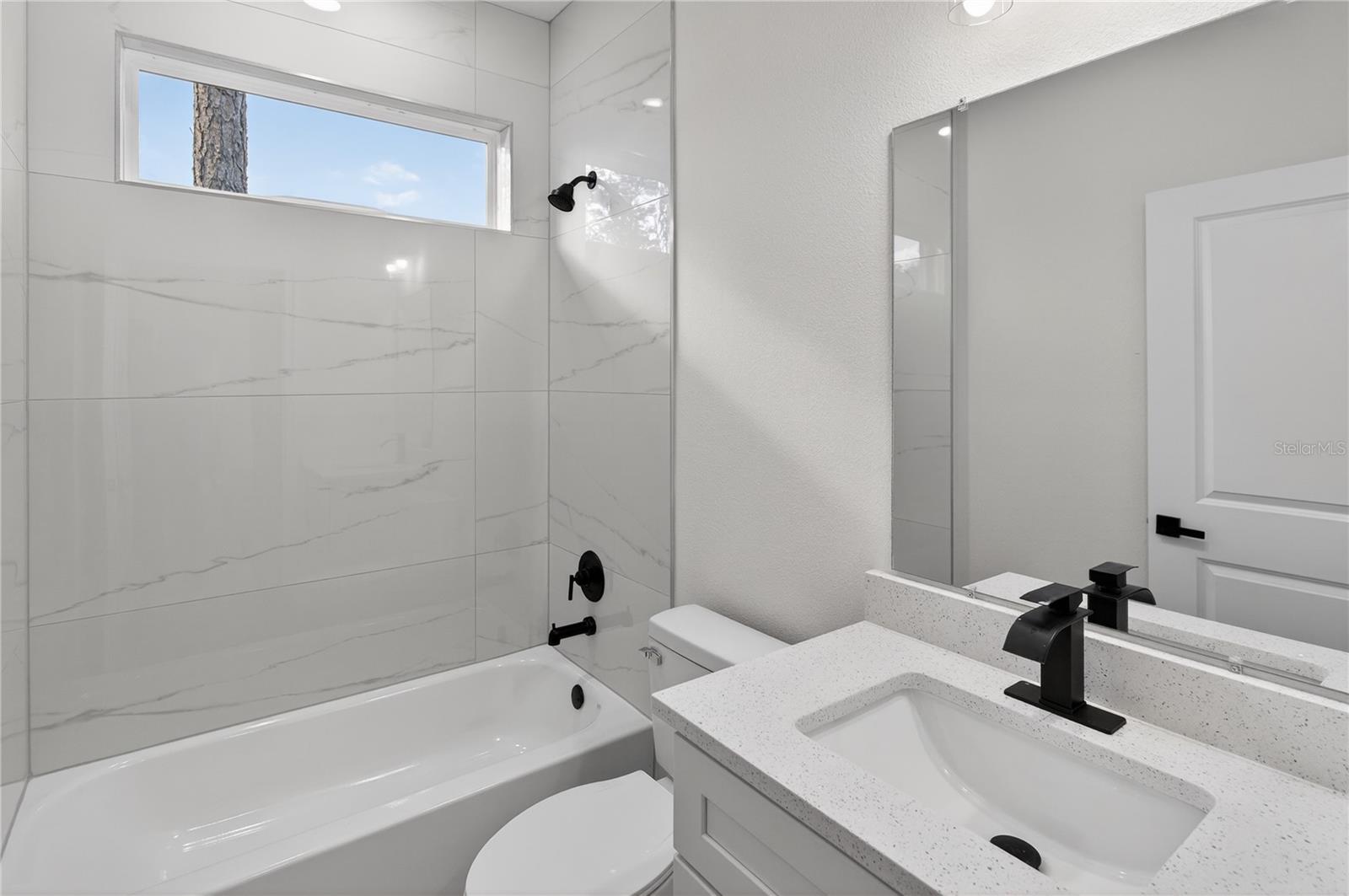 CITRUS SPGS UNIT 07 - Residential Lease