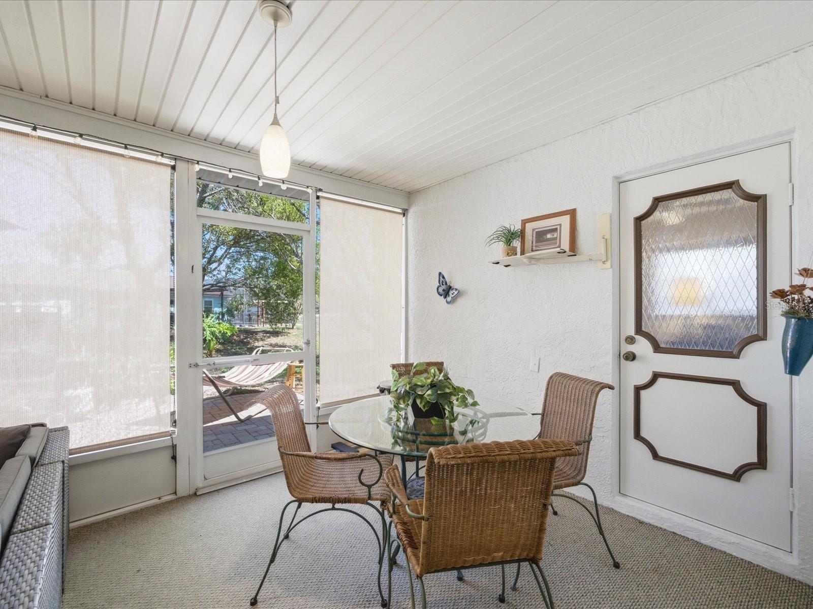 BERKELEY MANOR - Residential