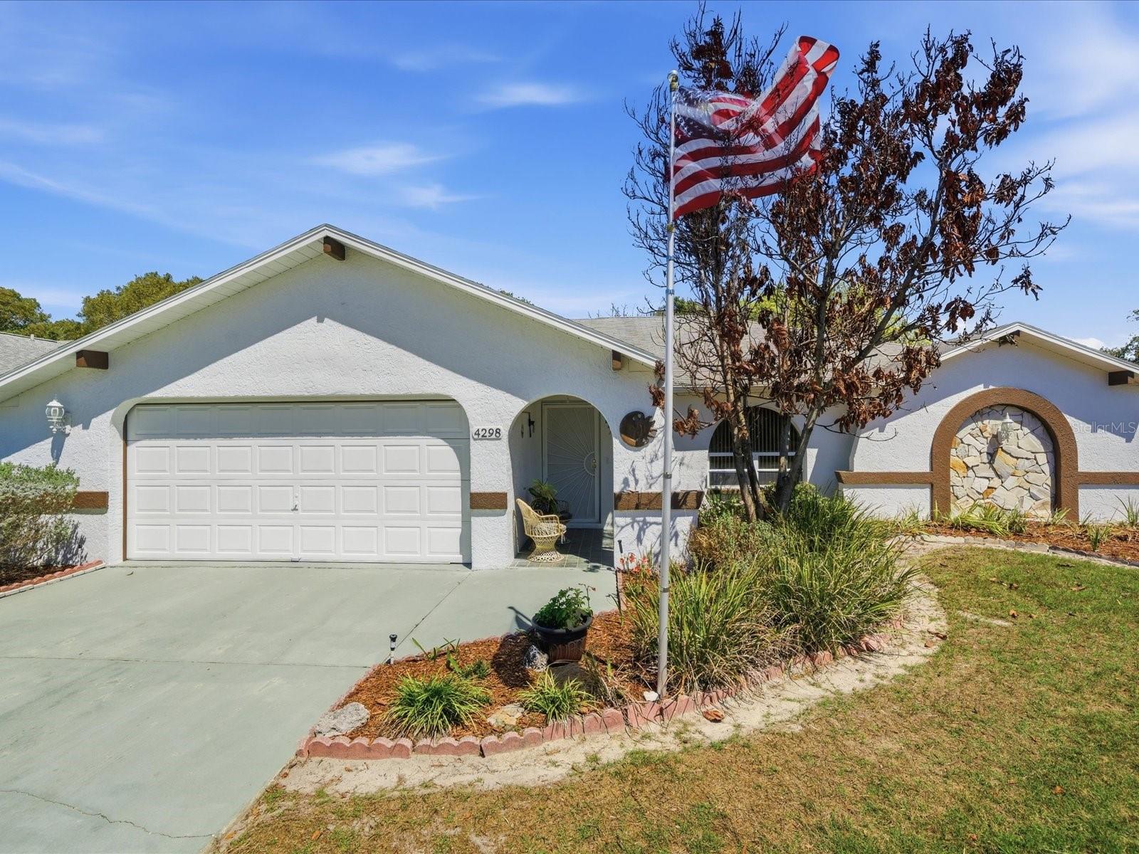 BERKELEY MANOR - Residential