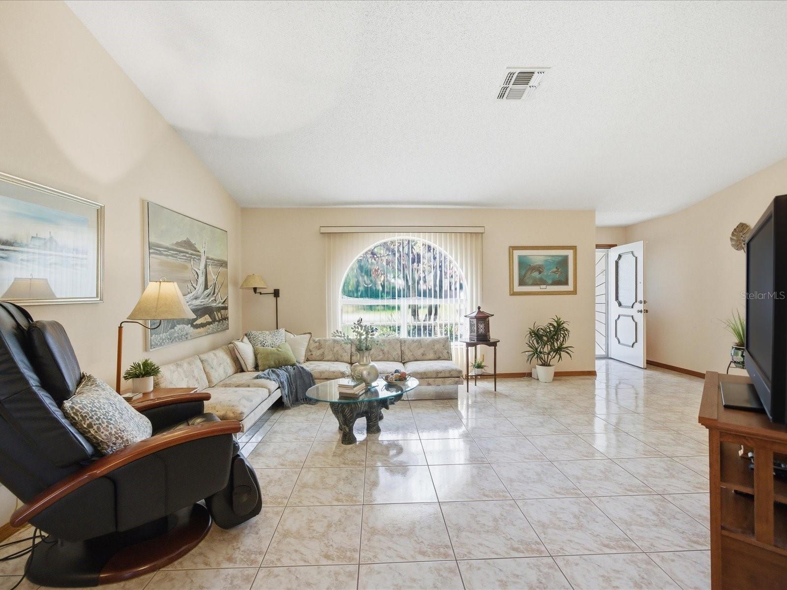 BERKELEY MANOR - Residential