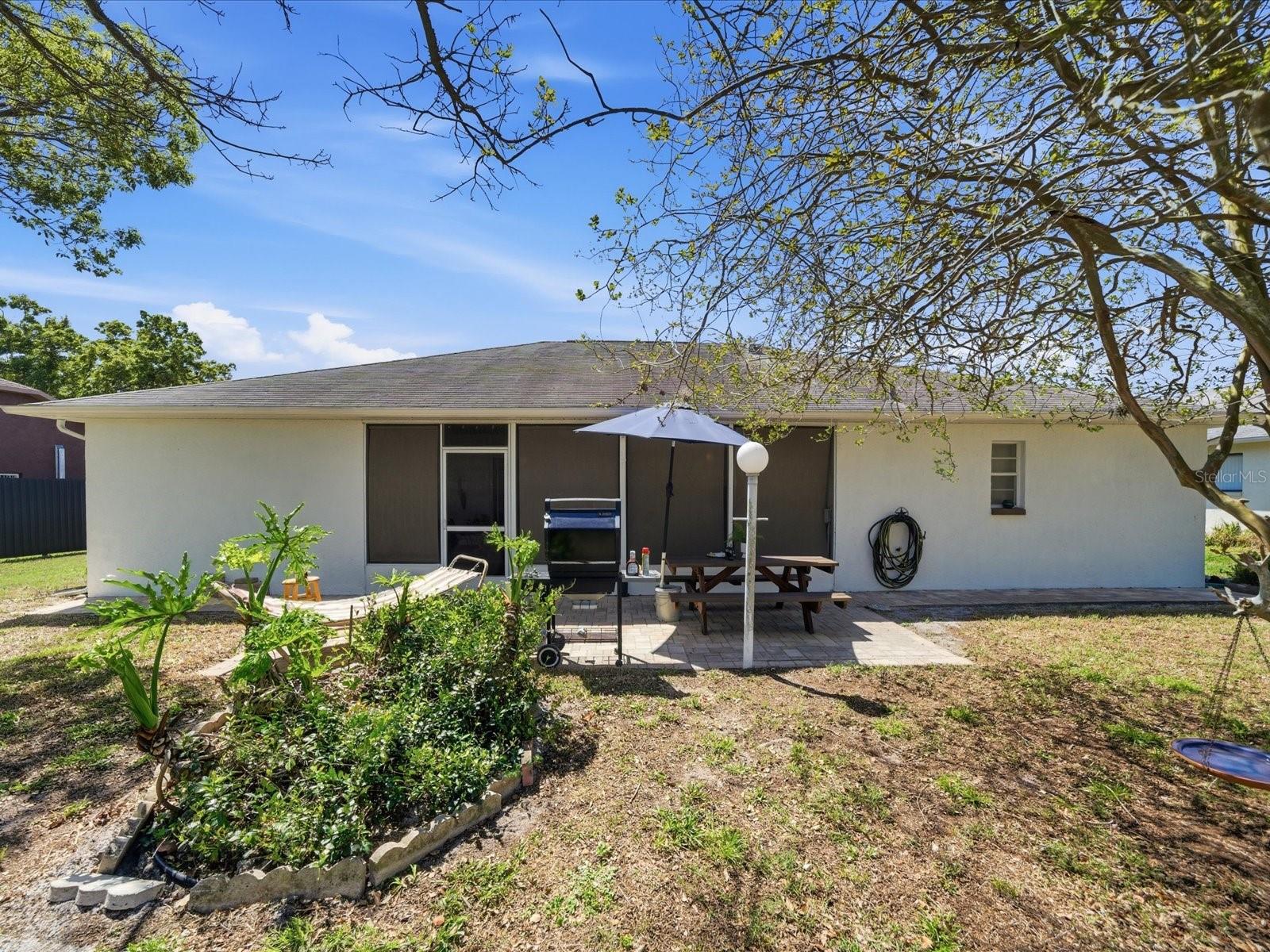 BERKELEY MANOR - Residential