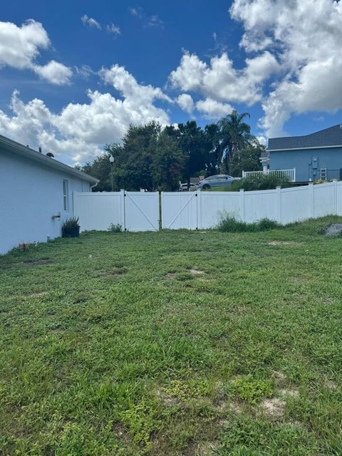 Tiny photo for 11644 Pineloch Loop, Clermont, FL 34711 (MLS # O6322325)