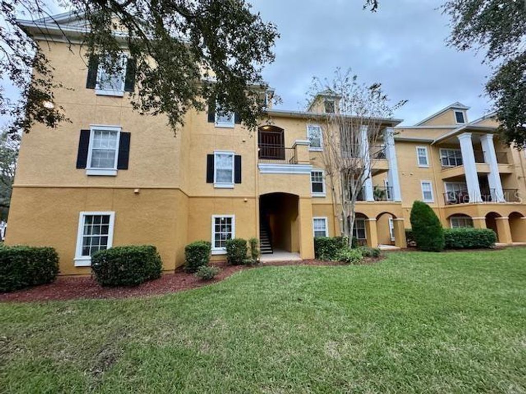 Photo of 3611 Conroy Rd #818, Orlando, FL 32839 (MLS # S5148737)