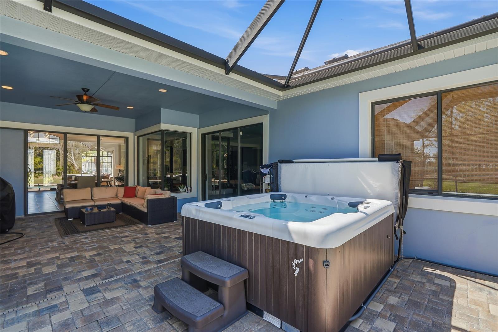 PALM LOVE PH 01A - Residential