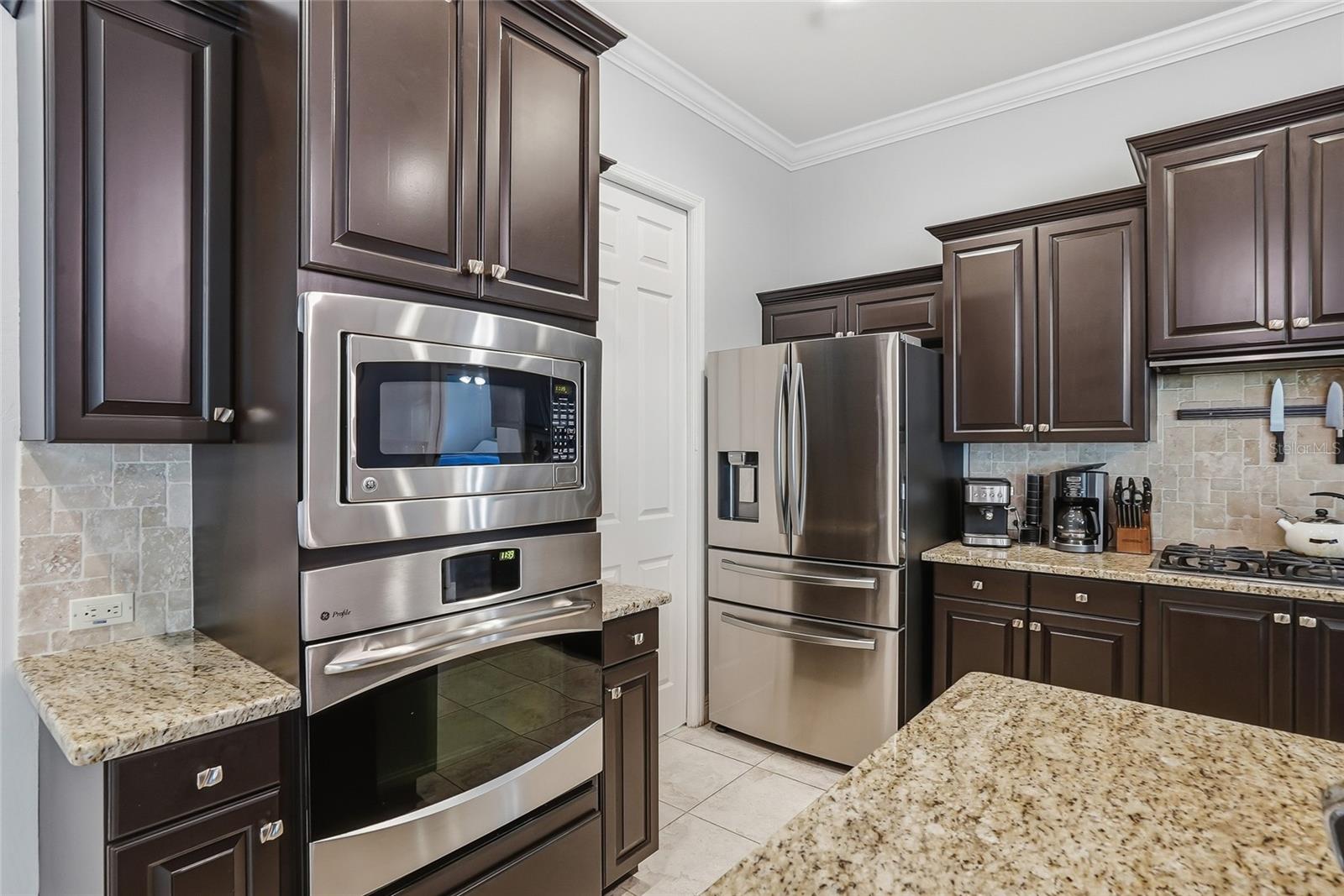 PALM LOVE PH 01A - Residential