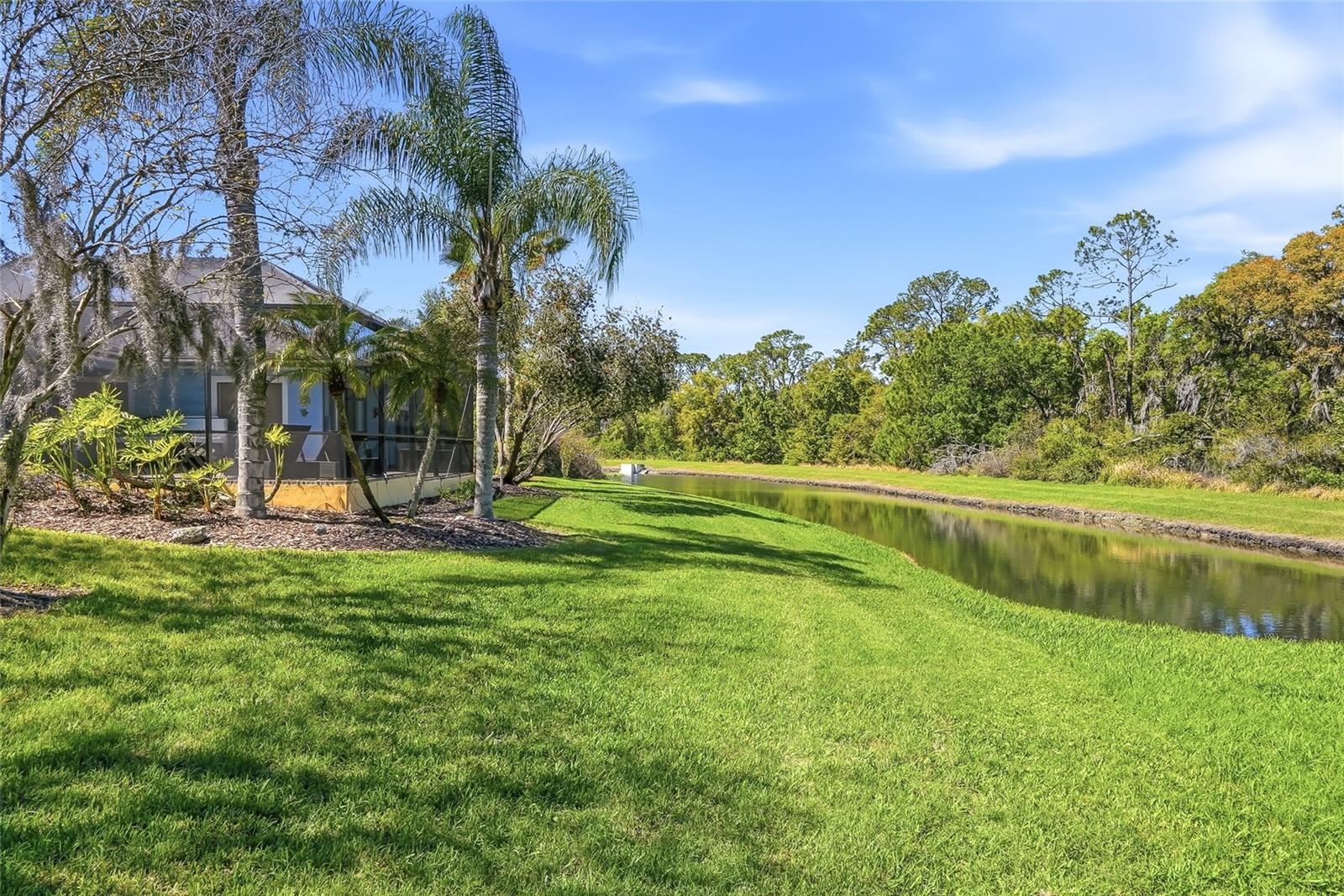 PALM LOVE PH 01A - Residential