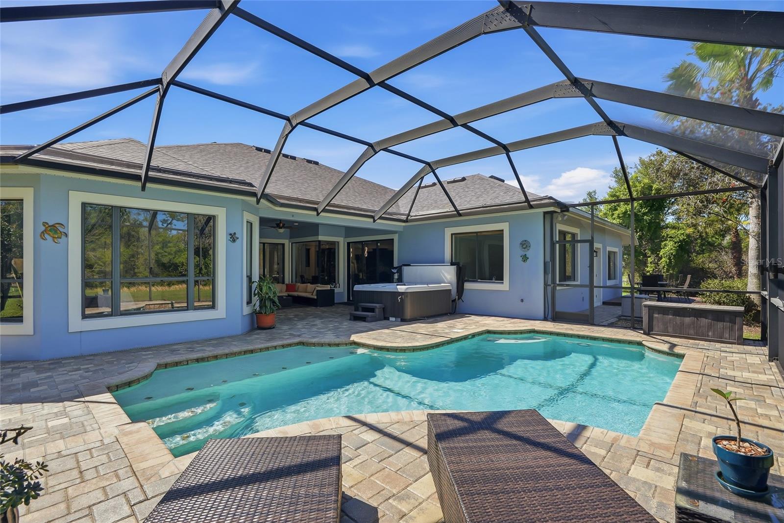 PALM LOVE PH 01A - Residential