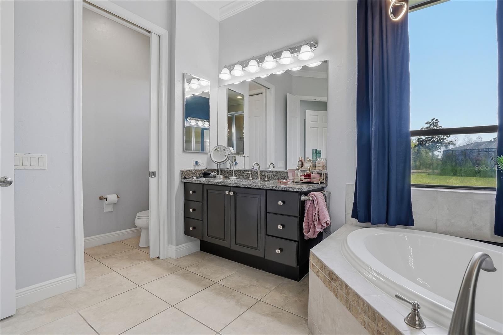 PALM LOVE PH 01A - Residential