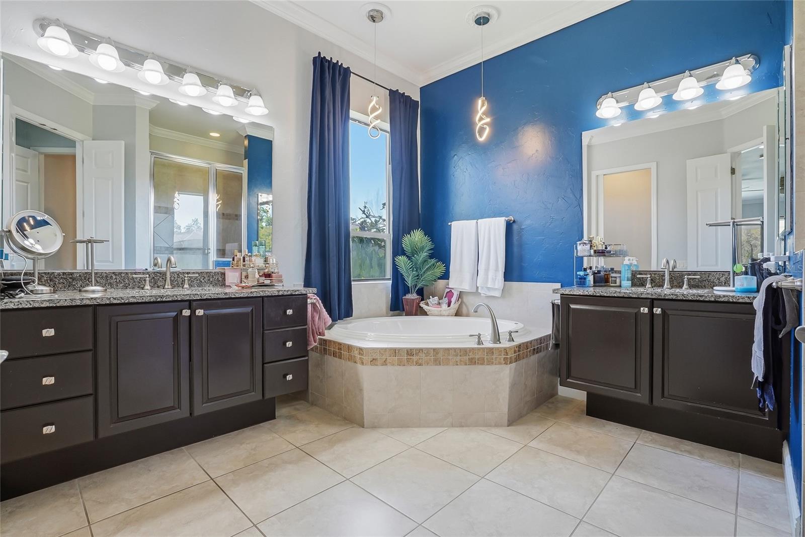 PALM LOVE PH 01A - Residential