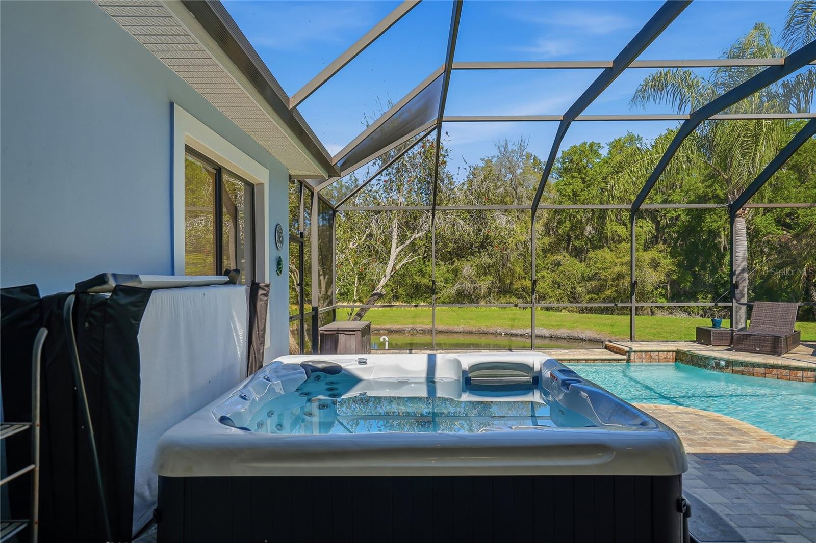 PALM LOVE PH 01A - Residential