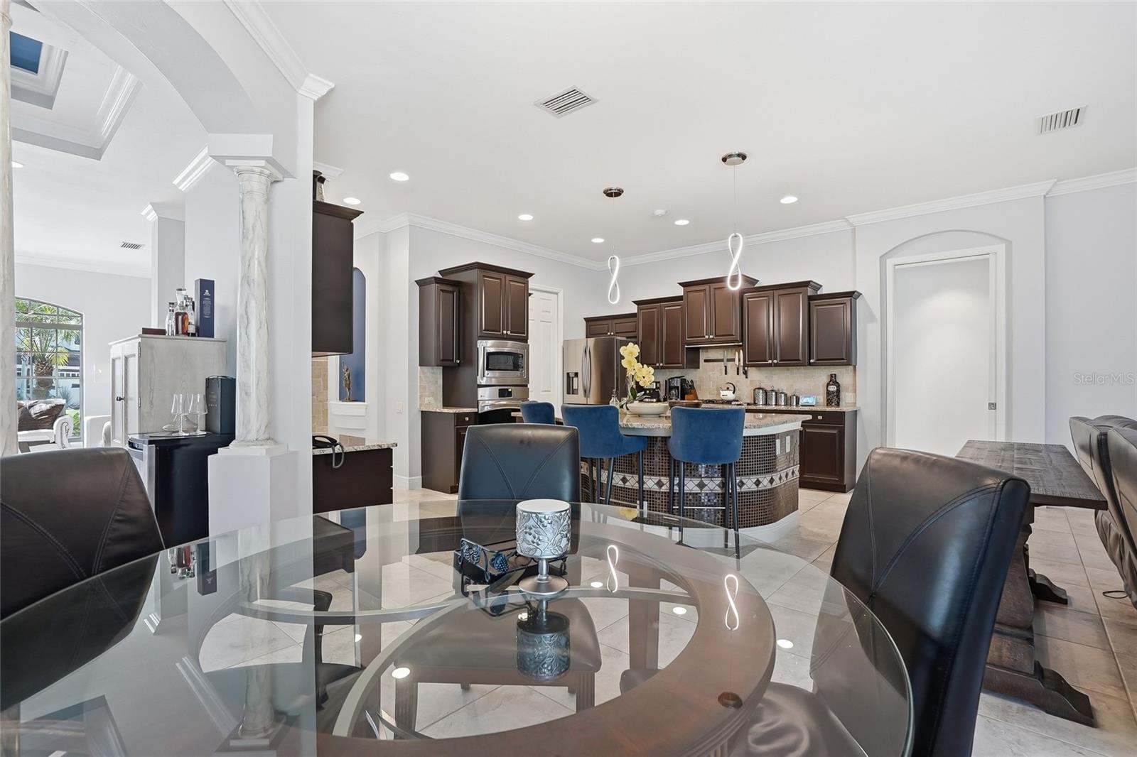 PALM LOVE PH 01A - Residential