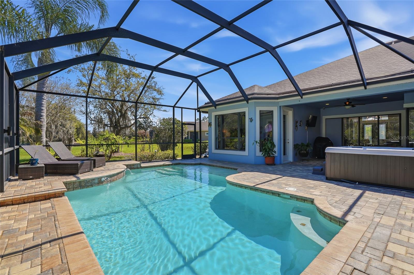 PALM LOVE PH 01A - Residential