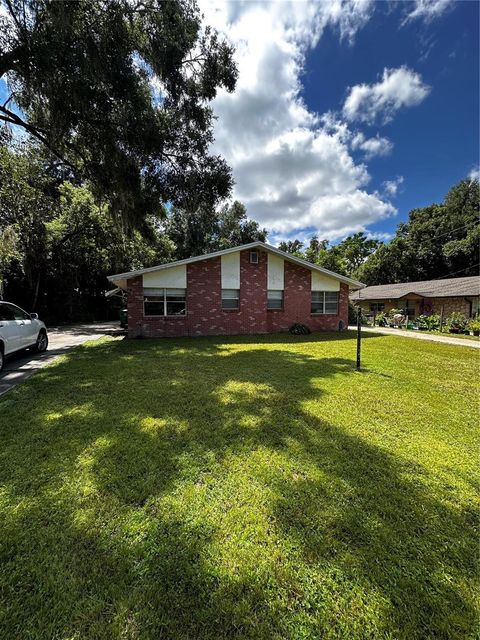 838 E INDIANA AVENUE DELAND FL 32724